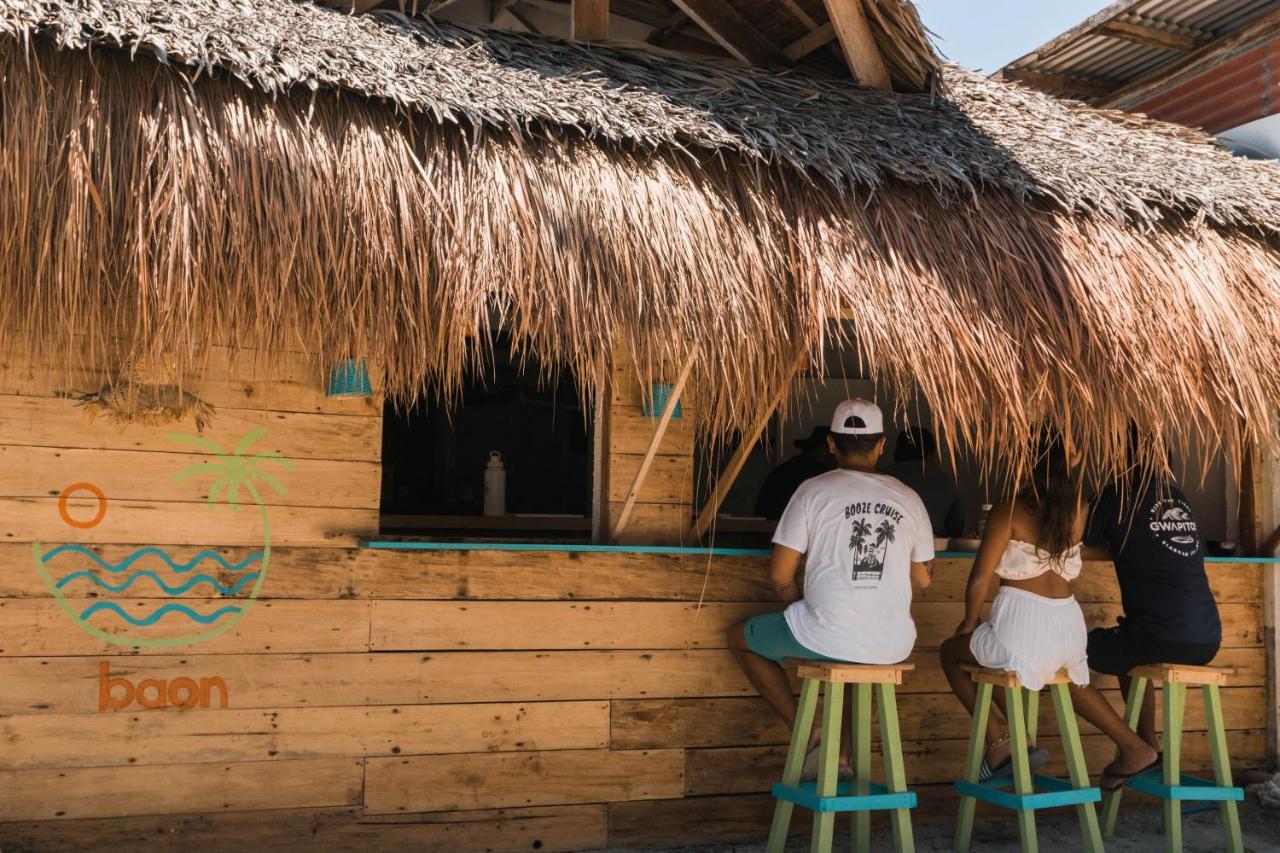 Kanto Hostel Siargao جنرال لونا المظهر الخارجي الصورة